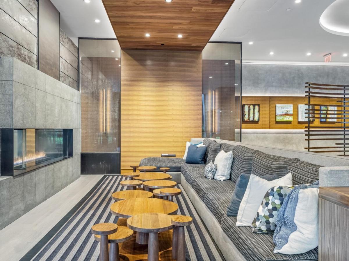Apartment Global Luxury At Town Center Reston
