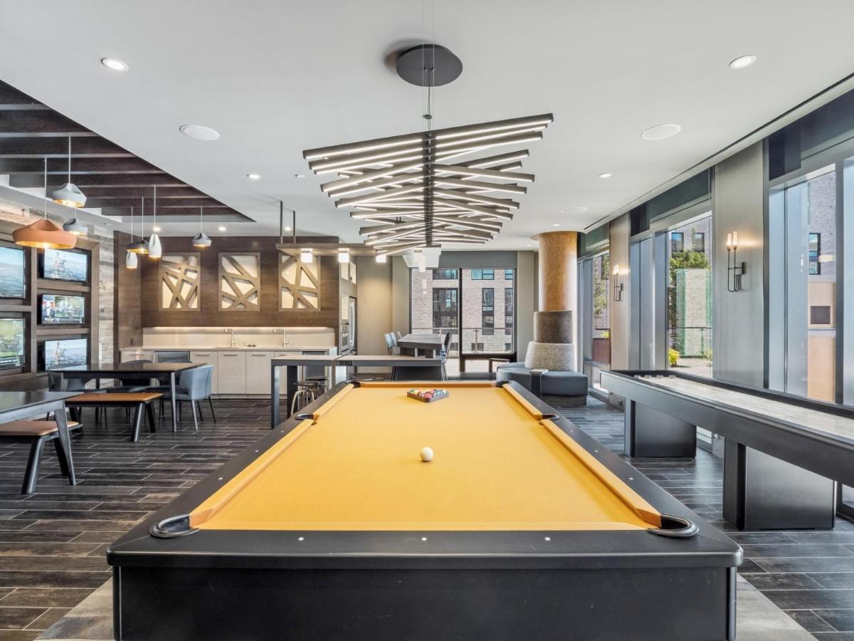 Apartment Global Luxury At Town Center