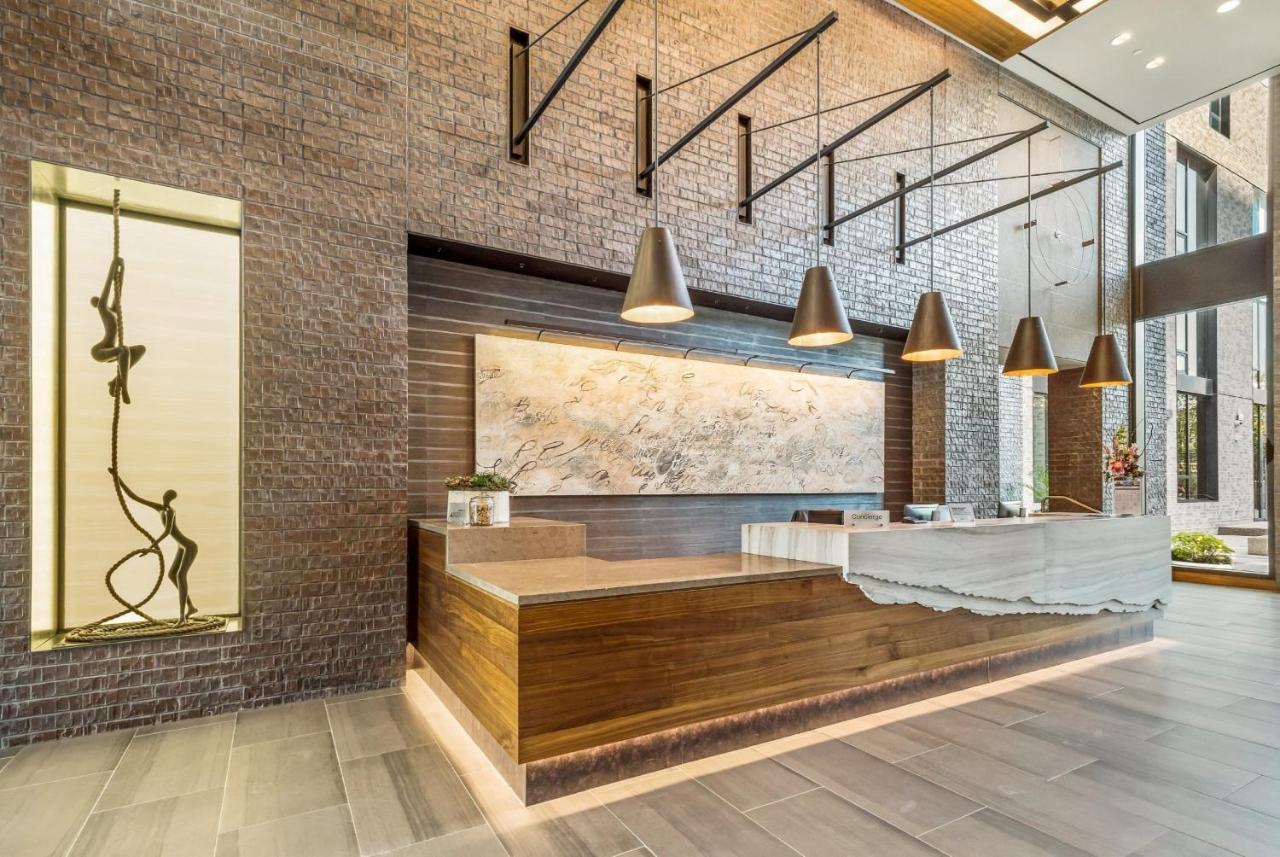 Global Luxury At Town Center Apartment *
